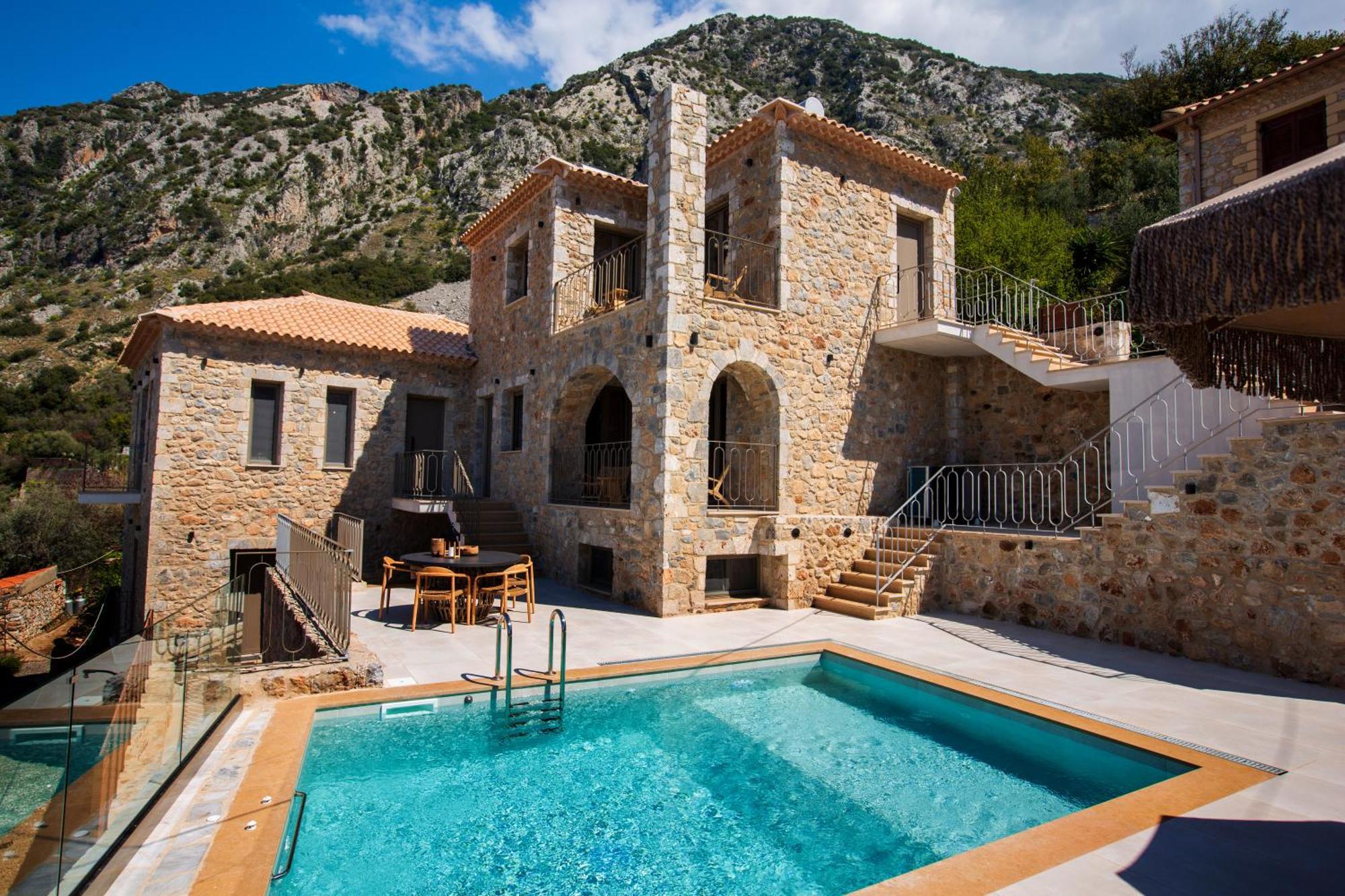 Orithyia Prime Living Villa Kalamata Exterior photo