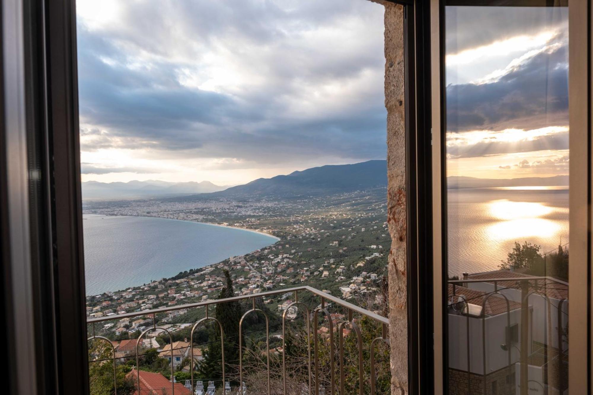 Orithyia Prime Living Villa Kalamata Exterior photo